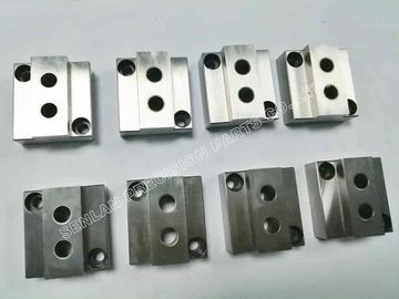La base plástica suprema de la precisión de las piezas del molde de ASSAB Orvar inserta tamaño de encargo