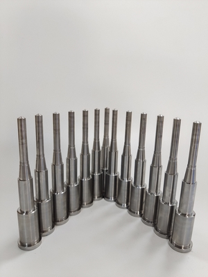 Componentes de moldeo de precisión SKH51 Ejector Pins And Sleeves para el embalaje diario