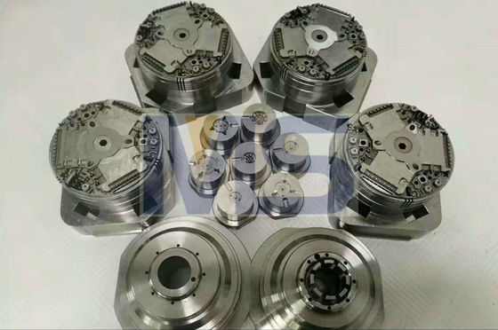 Insertos de Núcleo de Molde Complejos | Componentes Personalizados de Moldeo por Inyección Intrincados