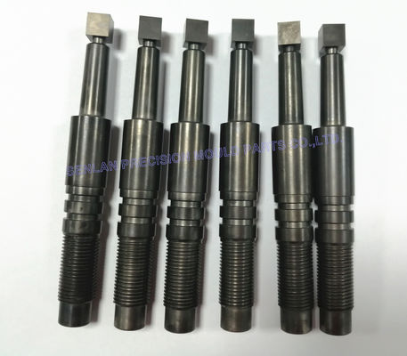 Nitruración de piezas de molde de cabeza cuadrada.