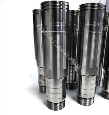 Núcleos de molde recubiertos con DLC. Partes de alta precisión para moldes de tapa de botella de PET de 8 cavidades.