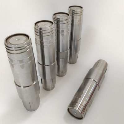 Núcleos de molde de 4 ejes con máquinas CNC.