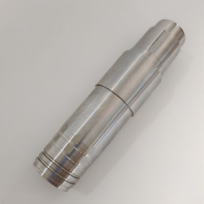 Núcleos de molde de 4 ejes con máquinas CNC.