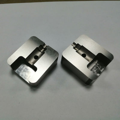 Z50 Bloques de localización de lado cuadrado.