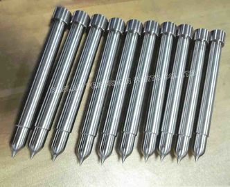 Pernos materiales de la base de la precisión del estruendo JIS H13 para el servicio del moldeado de Plactic