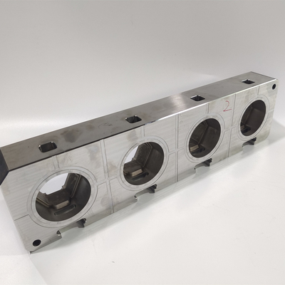 Placa plástica de acero inoxidable no estándar de base del molde para la fabricación de empaquetado diaria de las piezas