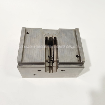 CNC que trabaja a máquina la base no estándar del molde de la precisión de STAVAX para el envase de plástico