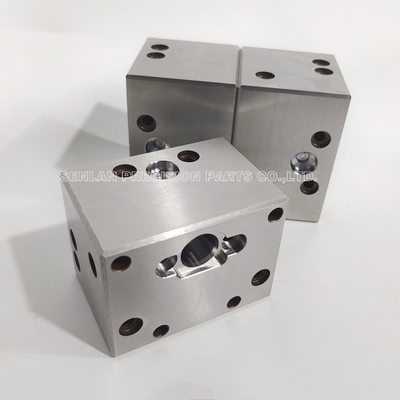 Piezas que trabajan a máquina del CNC de los componentes del molde de la precisión W300 para el empaquetado del envase